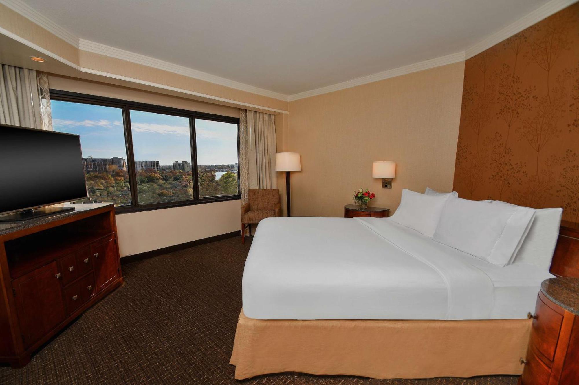 Embassy Suites By Hilton Austin Downtown South Congress Eksteriør bilde