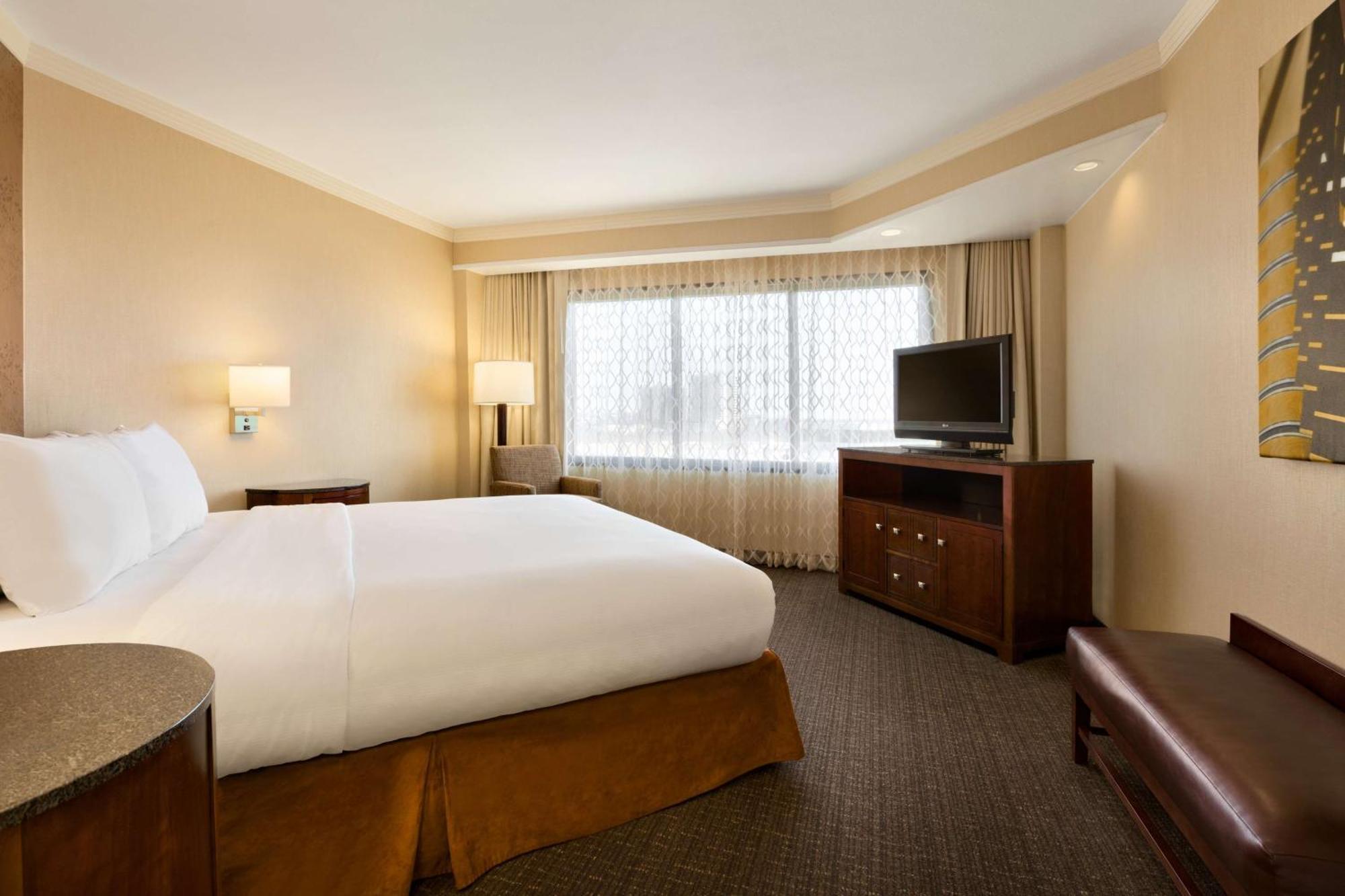 Embassy Suites By Hilton Austin Downtown South Congress Eksteriør bilde